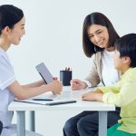 子供の矯正治療はいつから始めるのが良いの?小児矯正について